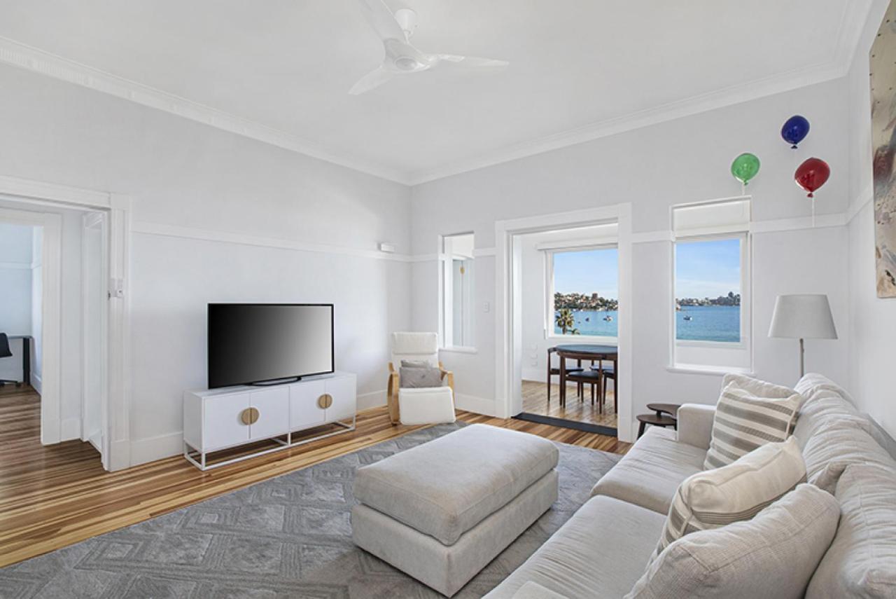 Cale1a - Beachside Harbour Haven