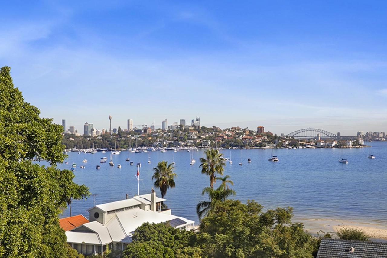 Cale1a - Beachside Harbour Haven *