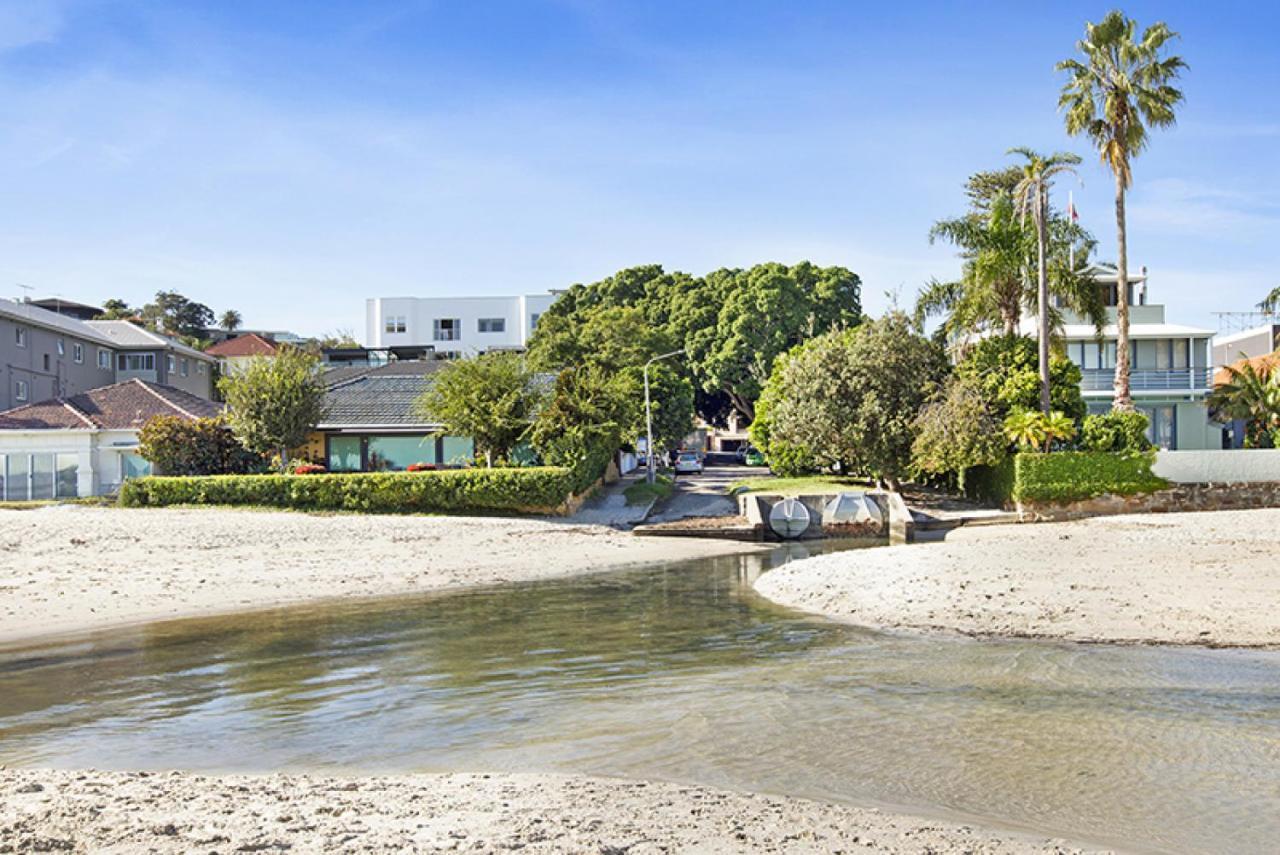Cale1a - Beachside Harbour Haven Apartment Sydney